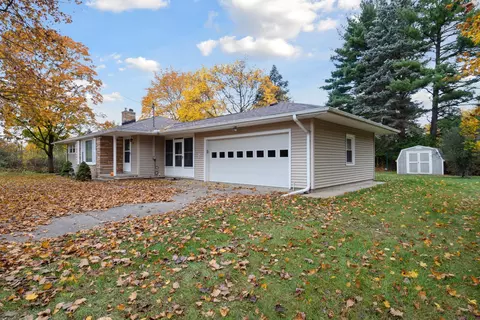 118 Summit St, Jackson, MI 49203 photo 3