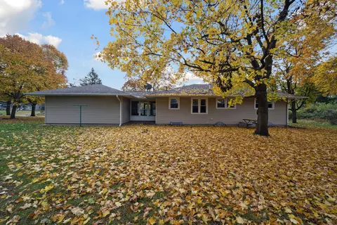 118 Summit St, Jackson, MI 49203 photo 4