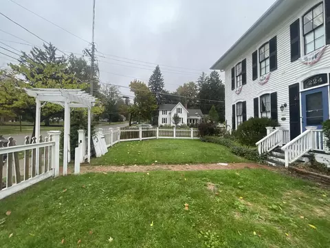224 High St, Marshall, MI 49068 photo 3