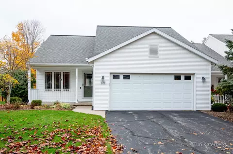 1139 Angel Trace Dr SW, Wyoming, MI 49509