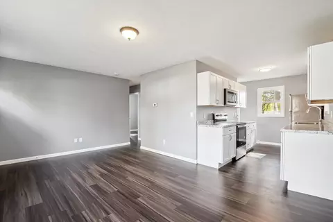 163 Peacock Walk, Jackson, MI 49202 photo 9
