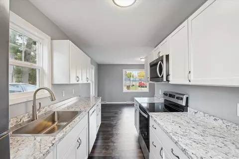 163 Peacock Walk, Jackson, MI 49202 photo 14