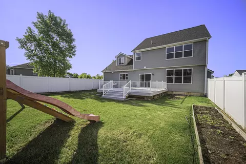 824 Tanglewood Dr, Jackson, MI 49203 photo 4