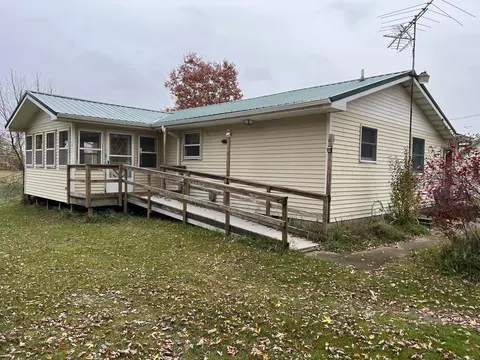 60880 Strobel Rd, Centreville, MI 49032
