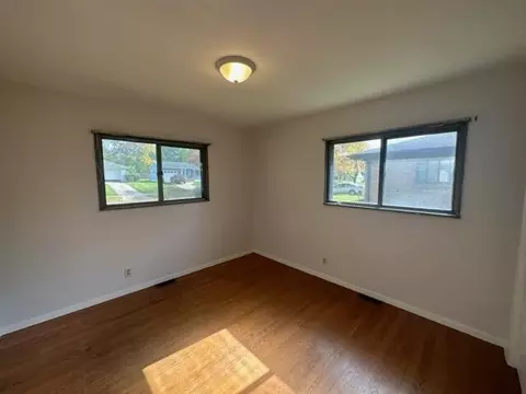 728 Whitney St, Jackson, MI 49202 photo 7