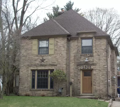 1524 Sibley St NW, Grand Rapids, MI 49504