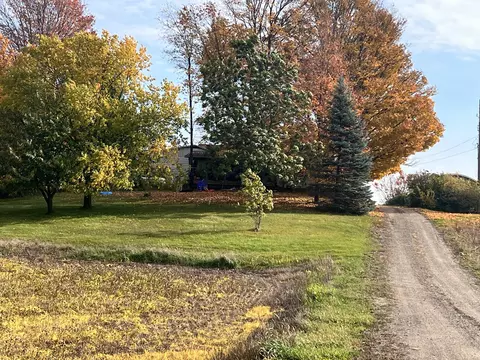 2179 20th St, Hopkins, MI 49328