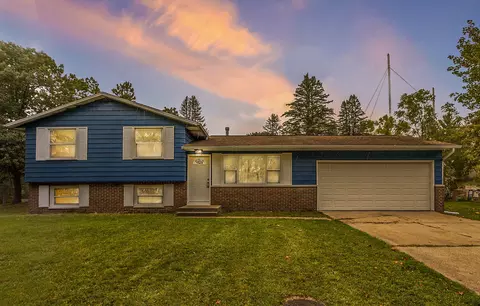 4066 Mission Ave, Kalamazoo, MI 49048