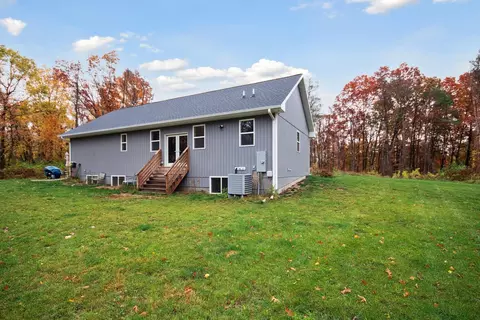 5304 Squires Manor Rd, Jackson, MI 49201 photo 25