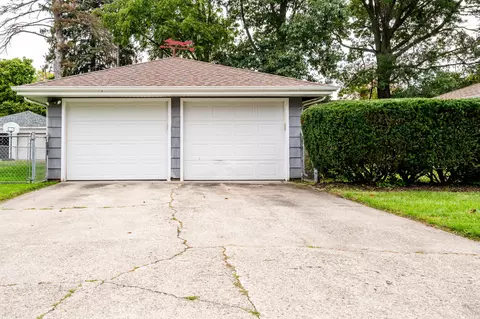 304 N Cayuga St, Buchanan, MI 49107 photo 9