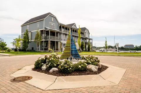 190 Mariners Cv, St. Joseph, MI 49085