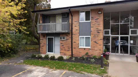 626 Lynn Ave #49, Kalamazoo, MI 49008