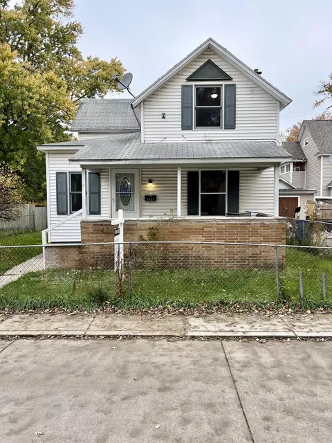 1517 Hays Park Ave, Kalamazoo, MI 49001