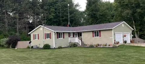 14855 80th Ave, Evart, MI 49631