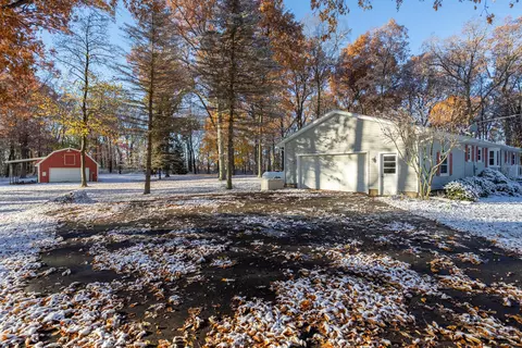 11447 Miner Rd, Parma, MI 49269 photo 4