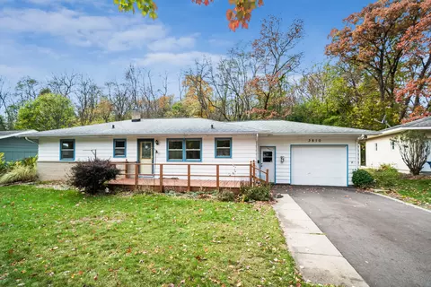 3810 Robin Ln, Kalamazoo, MI 49008