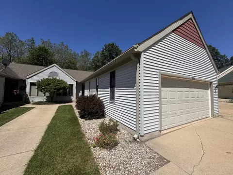1534 Liberty Ln, Hastings, MI 49058