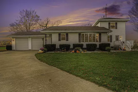 1090 22nd St, Otsego, MI 49078