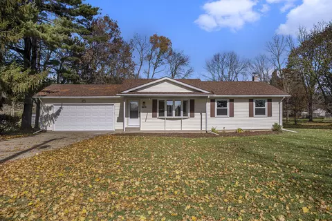 4439 Minges Rd S, Battle Creek, MI 49015