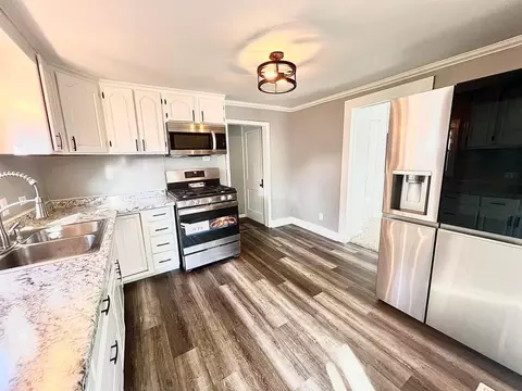 405 Compton St, Bronson, MI 49028 photo 9
