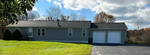 1382 Dairy Ln NE, Cedar Springs, MI 49319
