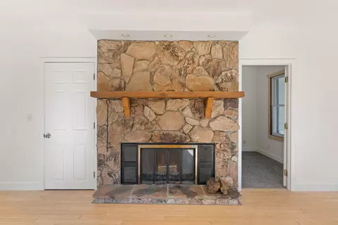 214 Hackett St, Jackson, MI 49202 photo 15