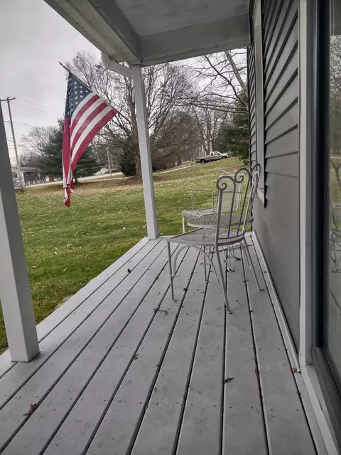 801 N Webster St, Augusta, MI 49012 photo 3