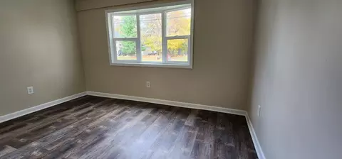 207 E Meadow Heights Ave, Jackson, MI 49203 photo 9