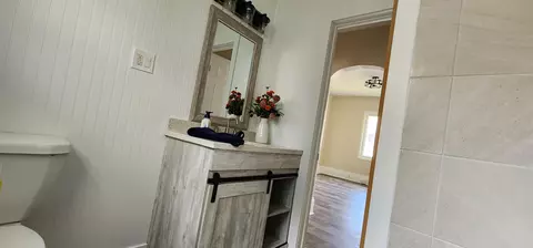 207 E Meadow Heights Ave, Jackson, MI 49203 photo 5
