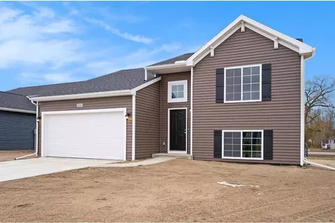 13900 Artesian Trl, Holland, MI 49424