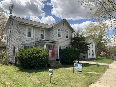 349 Michigan Ave, Adrian, MI 49221