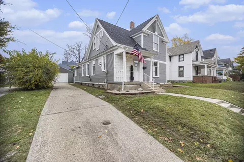316 Hollister Ave SE, Grand Rapids, MI 49506