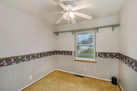 1059 Cranbrook Dr, Jackson, MI 49201 photo 13