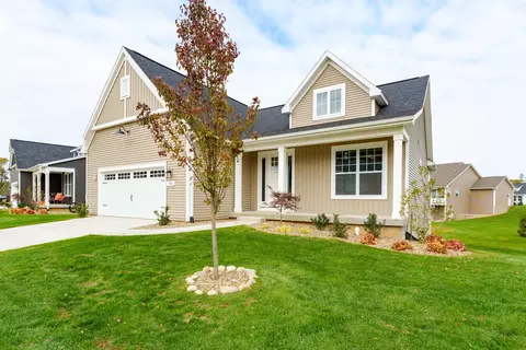 581 Sand Pointe Trl #91, Portage, MI 49002