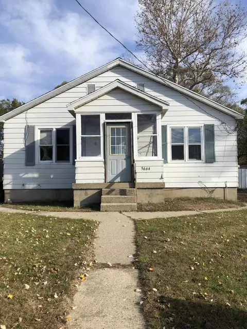 5664 Division Ave S, Kentwood, MI 49548