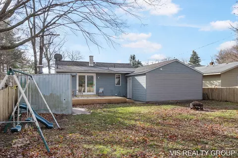 809 River St, Spring Lake, MI 49456 photo 40