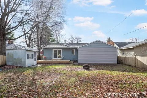 809 River St, Spring Lake, MI 49456 photo 39