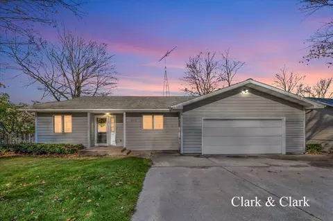 3972 Orchard Dr, Hart, MI 49420