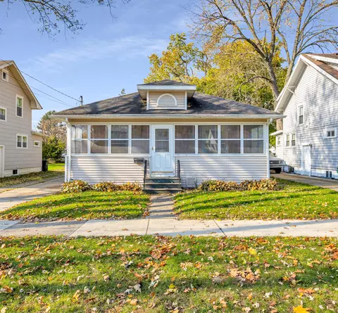 616 Orange St, Jackson, MI 49202