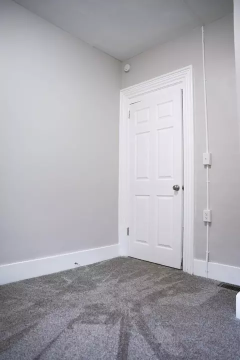 705 Sixth St, Jackson, MI 49203 photo 7