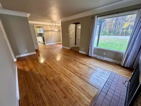 3038 Robinson Rd, Jackson, MI 49203 photo 9