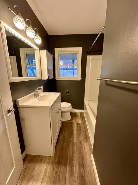3038 Robinson Rd, Jackson, MI 49203 photo 10