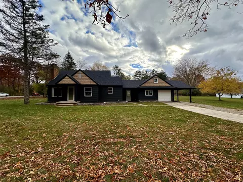 3038 Robinson Rd, Jackson, MI 49203 photo 2