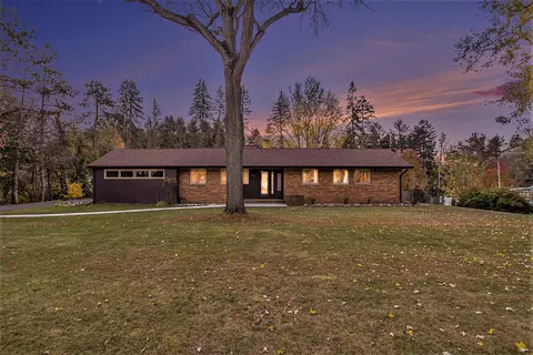 312 Devon Rd, Battle Creek, MI 49015