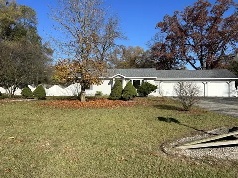 520 Eager St, Belding, MI 48809