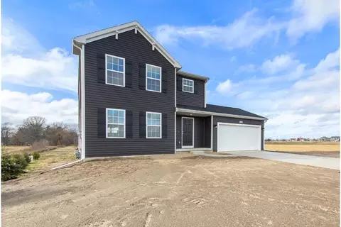 4217 Tributary Dr, Holland, MI 49424