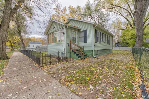 1707 Union St, Kalamazoo, MI 49007