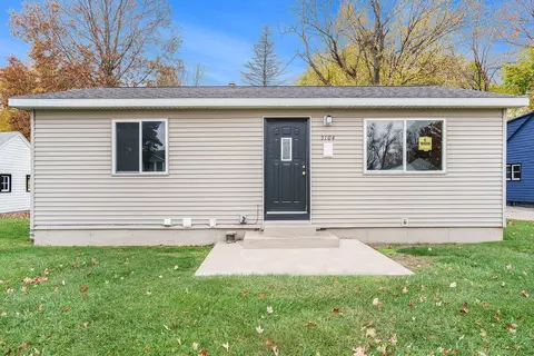 3104 W Michigan Ave, Kalamazoo, MI 49006
