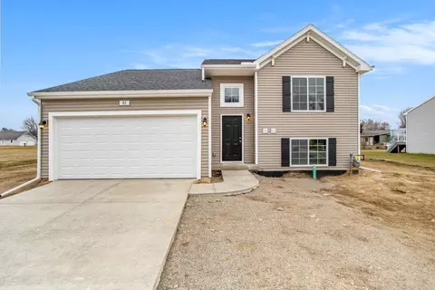 61 Thompson Blvd, Coldwater, MI 49036