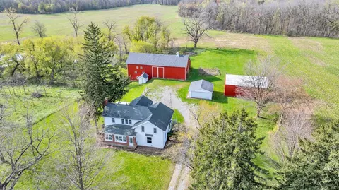 14717 Rome Rd, Manitou Beach, MI 49253